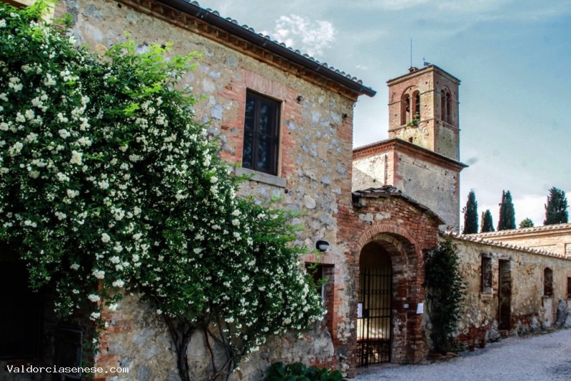 Die Toskana – Entdecke das ehemalige Kloster Sant' Anna in Camprena